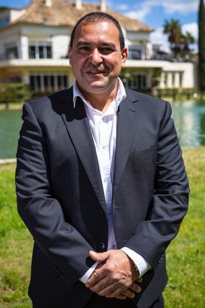 Antonio Jiménez, Director de El Lago