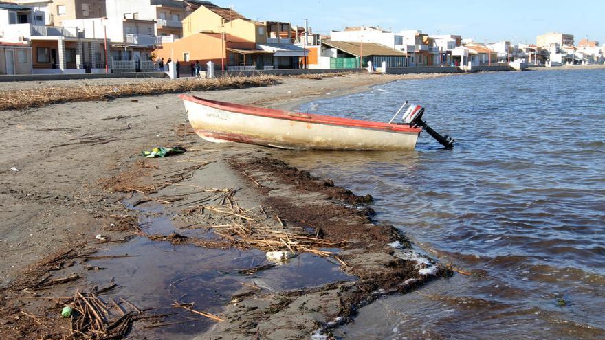 Piden medidas urgentes para reducir la &quot;imagen negativa&quot; del Mar Menor