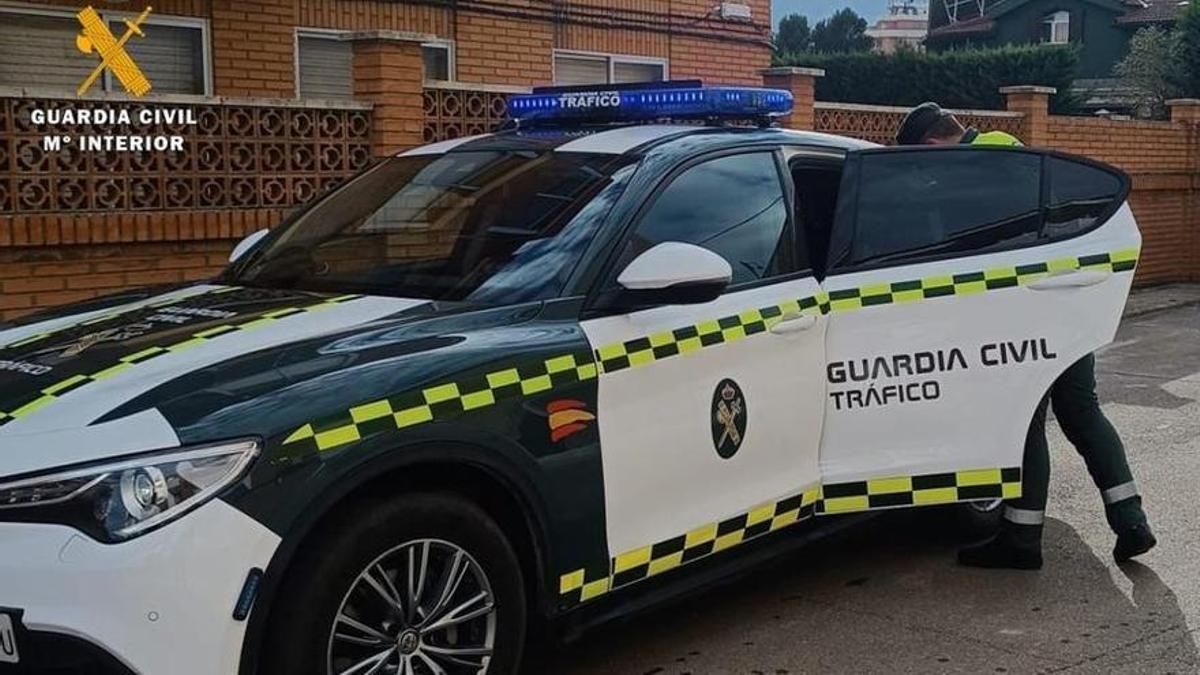 Vehículo de la Guardia Civil.