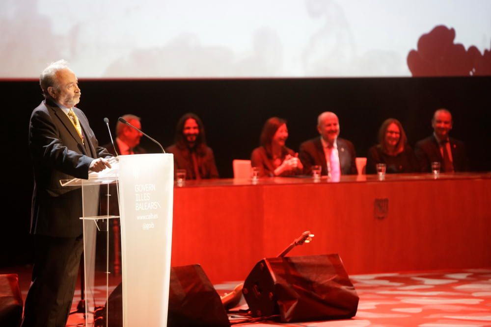 Entrega de los premios Medallas de Oro y Ramon Llull