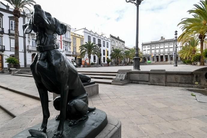 25-03-20 LAS PALMAS DE GRAN CANARIA. CIUDAD. LAS PALMAS DE GRAN CANARIA. Recorrido por la ciudad para vera su desolación.   Fotos: Juan Castro.  | 25/03/2020 | Fotógrafo: Juan Carlos Castro