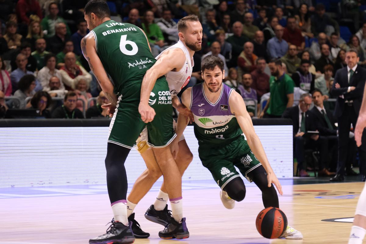 El Unicaja - Casademont Zaragoza de la Liga Endesa, en imágenes