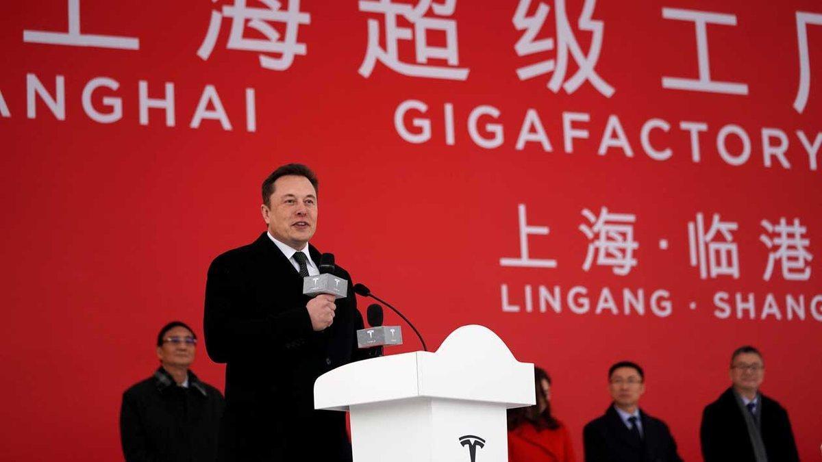 Tesla inicia la construcción de su fábrica en Shanghái