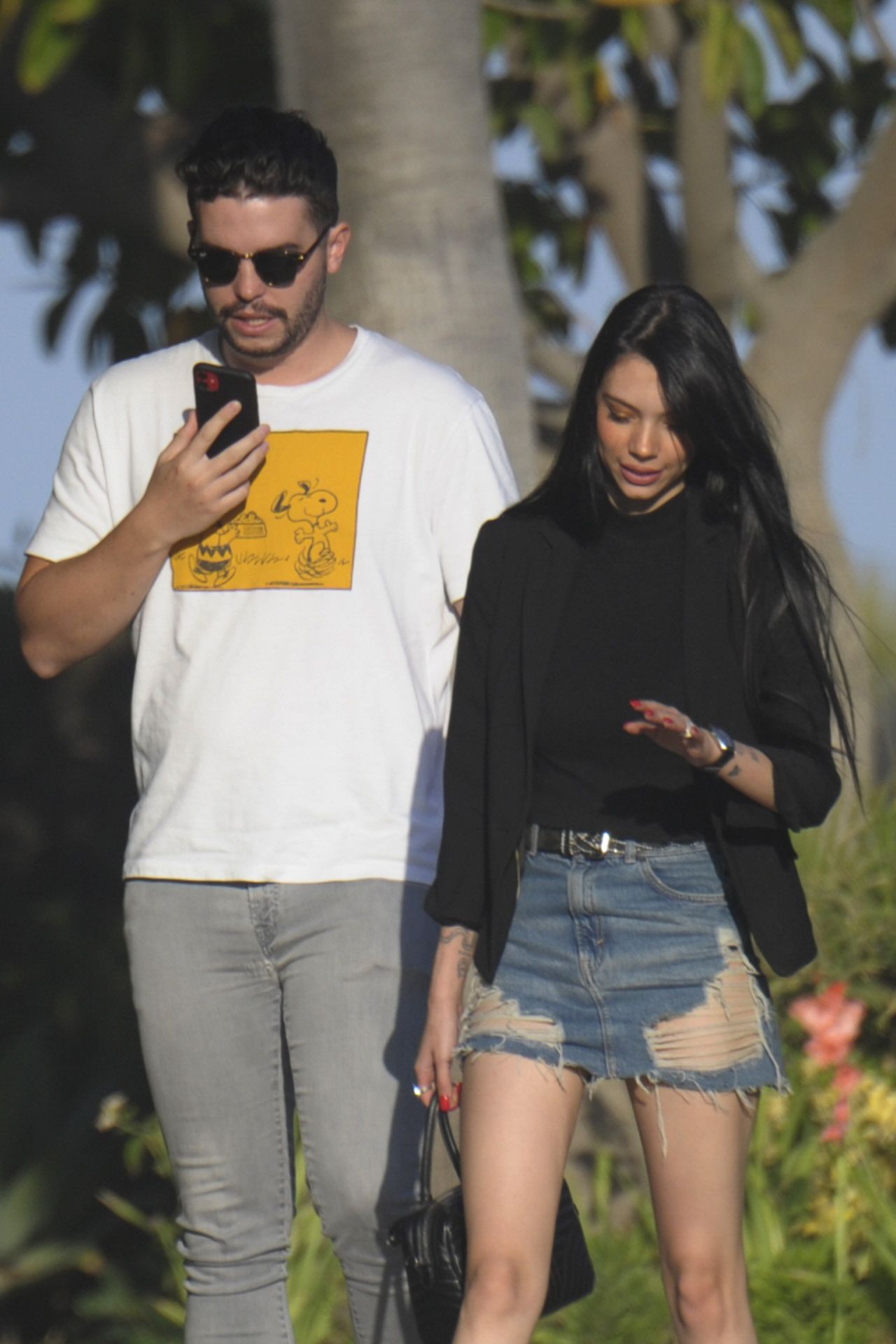 Alejandra Rubio y Tassio de la Vega paseando por Marbella