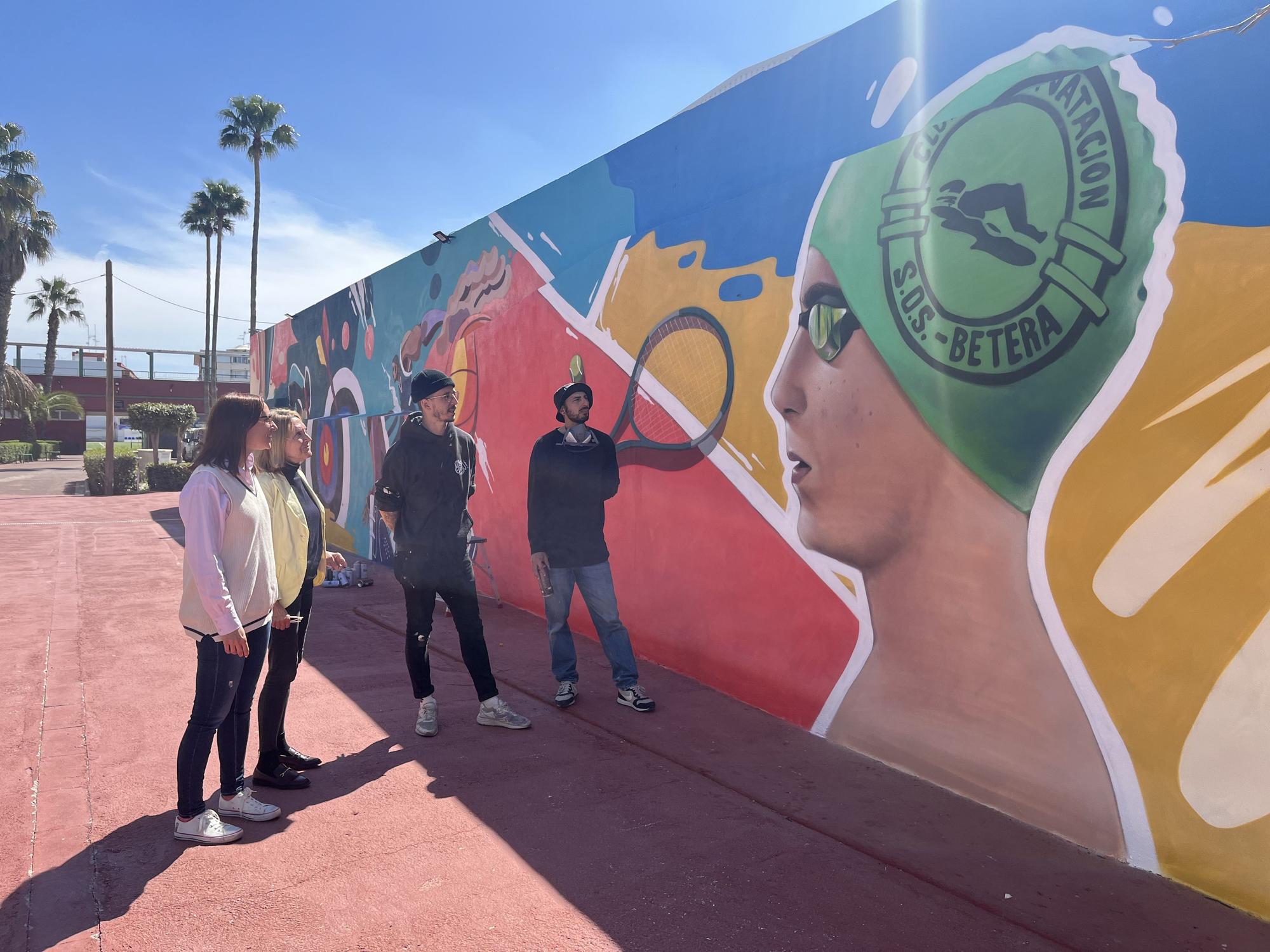 Bétera apuesta por el arte urbano con el nuevo grafiti del polideportivo