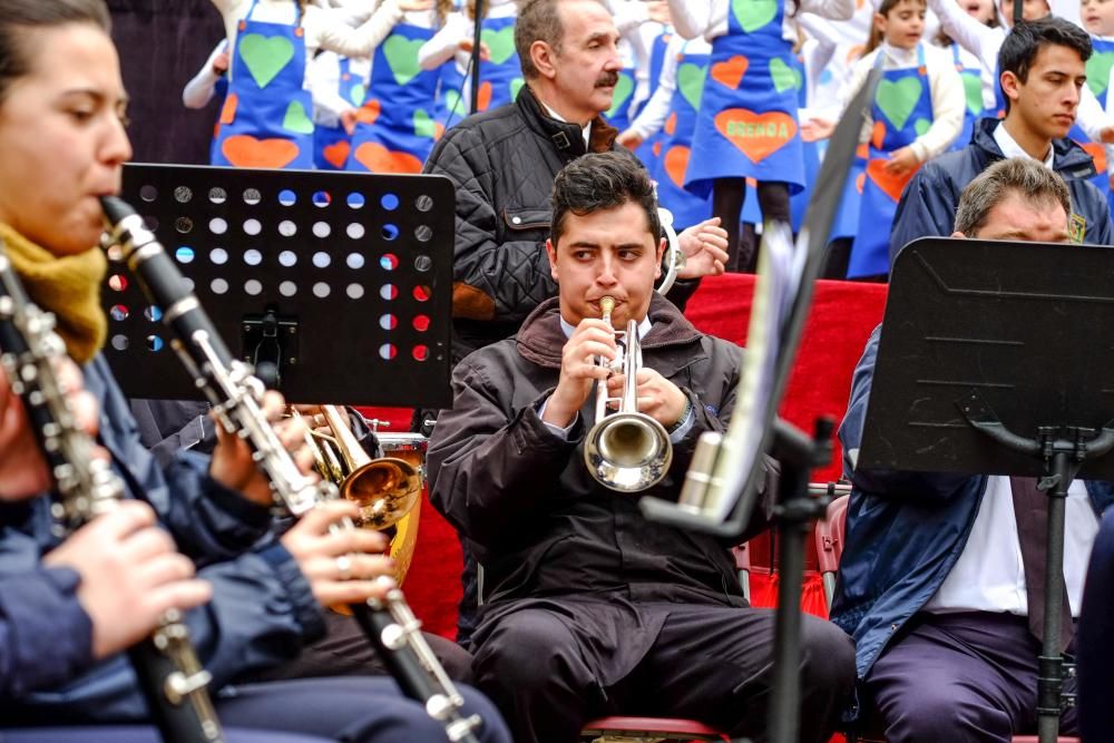 Trece grupos de adultos, jóvenes y niños han participado hoy en esta celebración declarada de Interés Turístico Provincial