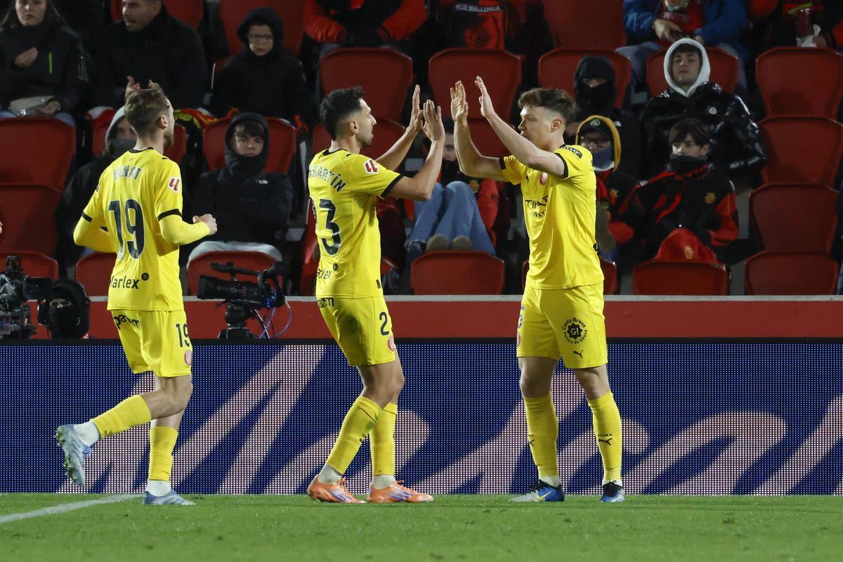 Tsygankov celebra el 0-1 en Son Moix