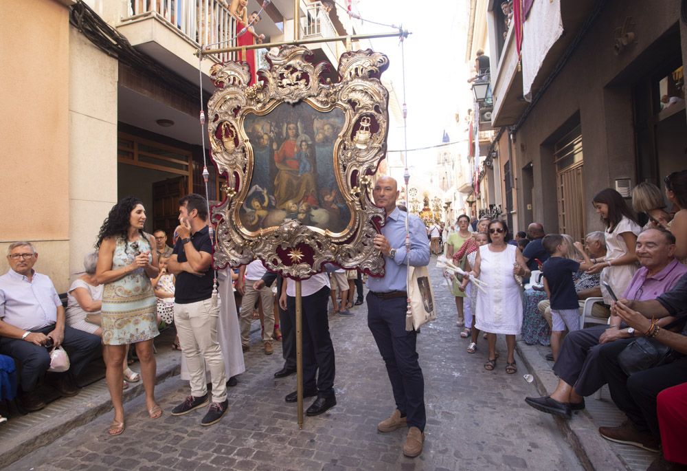 Algemesí celebra su procesión declarada Patrimonio de la Humanidad.