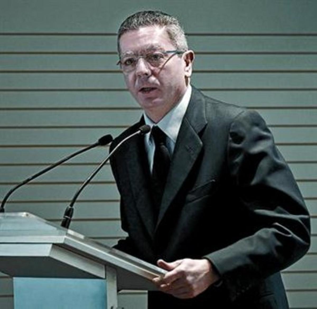 El ministre de Justícia, Alberto Ruiz-Gallardón, a finals de gener. El ministre de Justícia, Alberto Ruiz-Gallardón, a finals de gener.