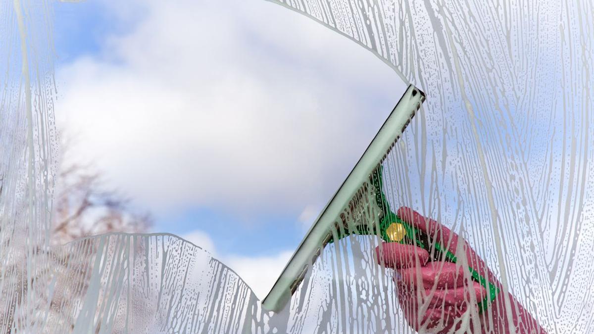 LIMPIADOR CRISTALES | ¿Cómo limpiar los cristales de las ventanas? El limpiador casero que debes conocer