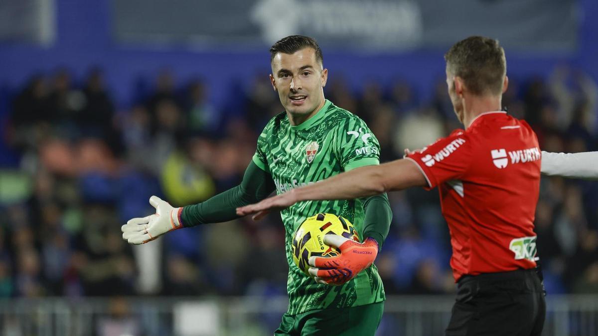 Iñaki Peña se une al Panathinaikos por tres temporadas