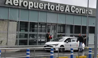 El pacto de taxistas de A Coruña y Culleredo para dar servicio a Alvedro, pendiente tras dos años