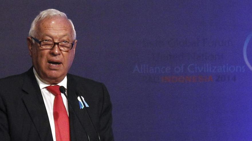 Margallo comparece en Indonesia.