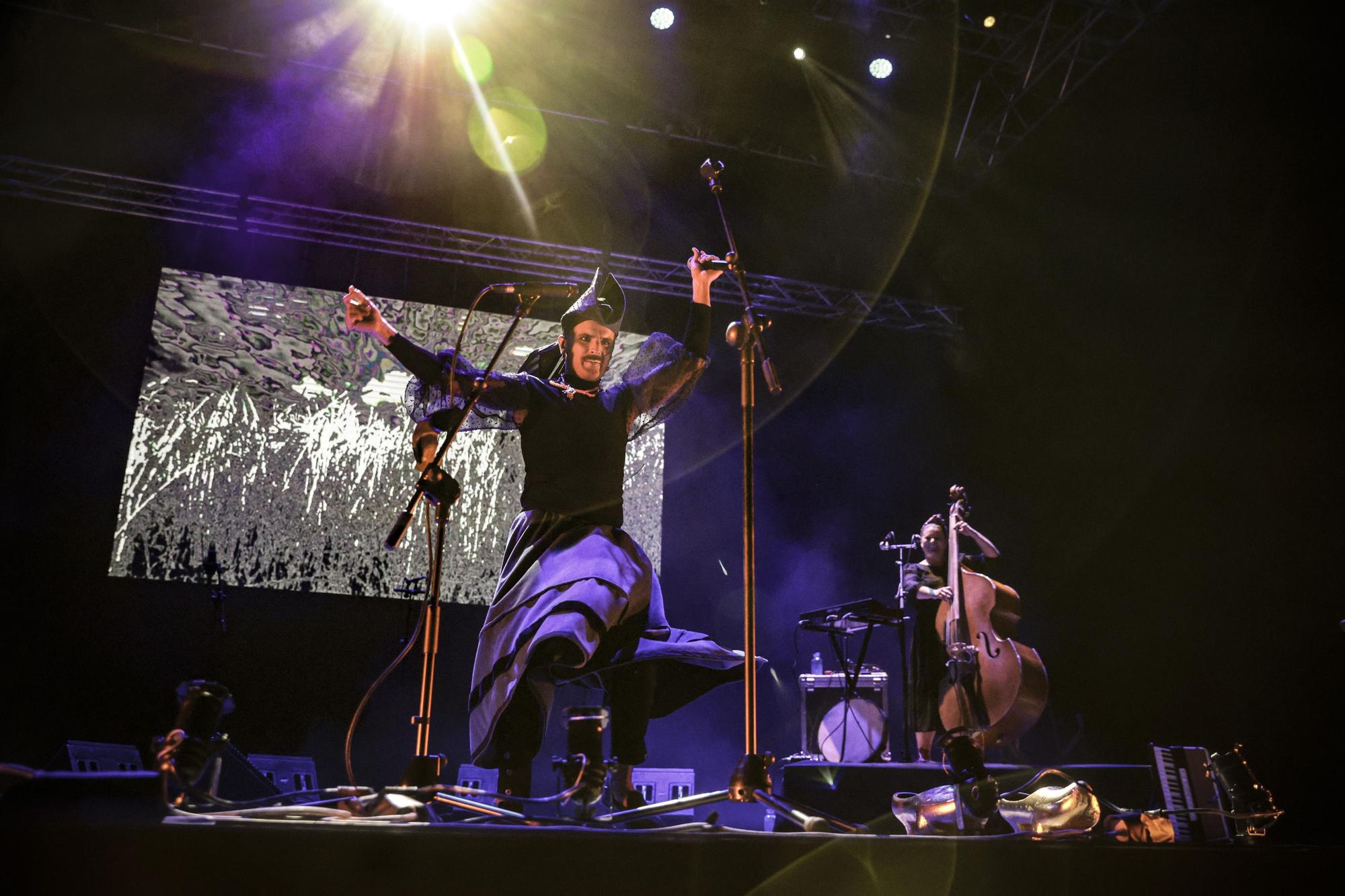 El Auditorio se rinde a Rodrigo Cuevas