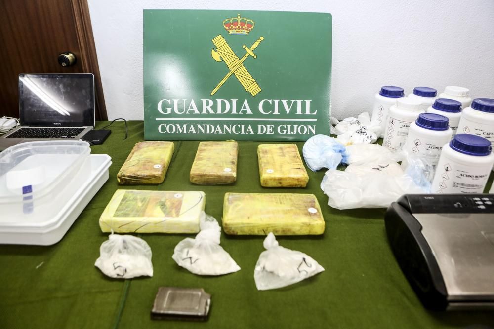 La "operación Tortellini" se salda con al menos cinco detenidos, la incautación de varios kilos de droga y seis vehículos requisados