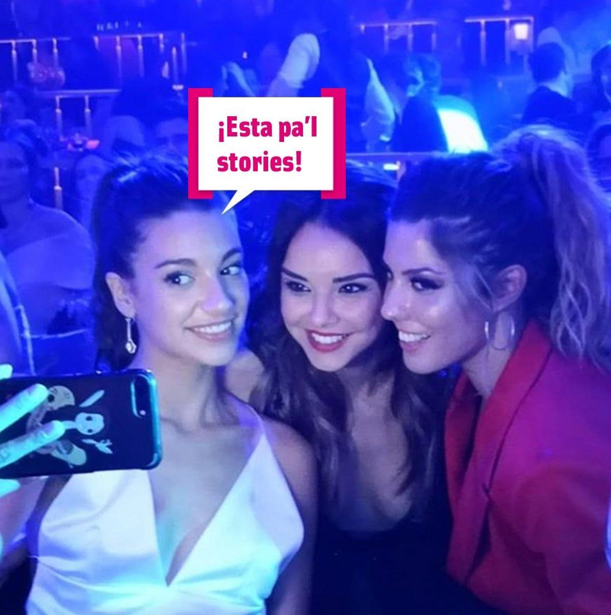 El selfie de Ana Guerra, Chenoa y Miriam