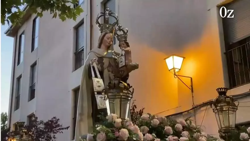 VÍDEO | La procesión de la Virgen del Carmen recorre el casco antiguo de Zamora