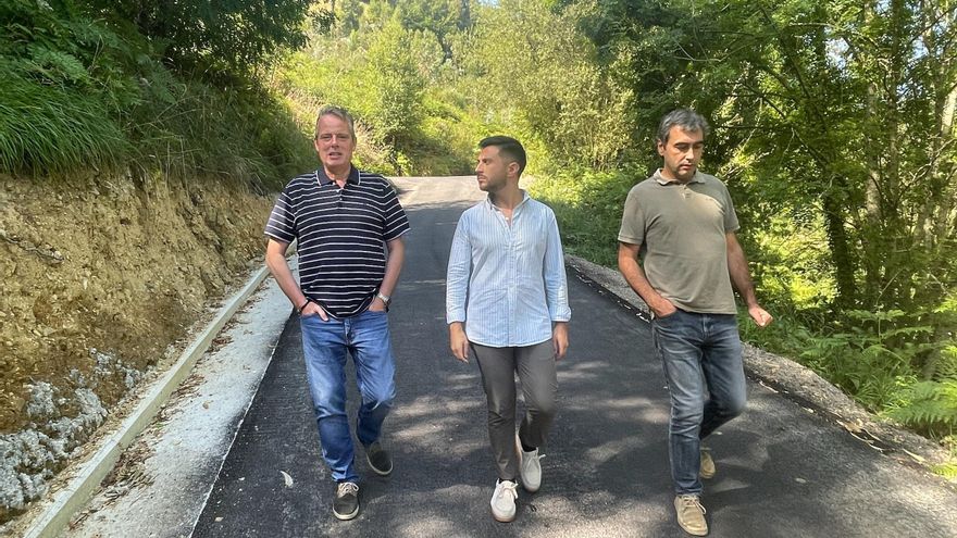 La braña de La Rondiella,  mejor comunicada con San Martín de Luiña y Brieves gracias a una inversión que rondó los 400.000 euros
