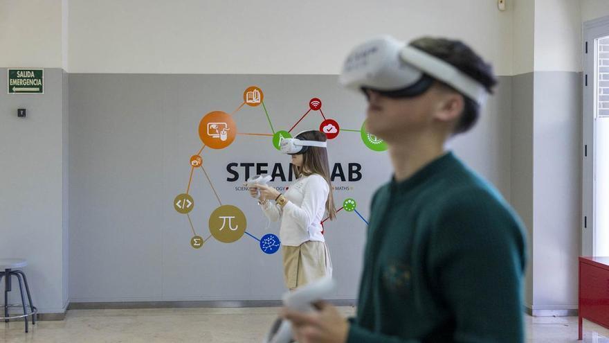 La Devesa School: 50 años formando personas para volar alto