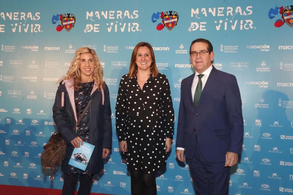 El Levante UD y su Fundación presentan la película levantinista "Maneras de vivir"