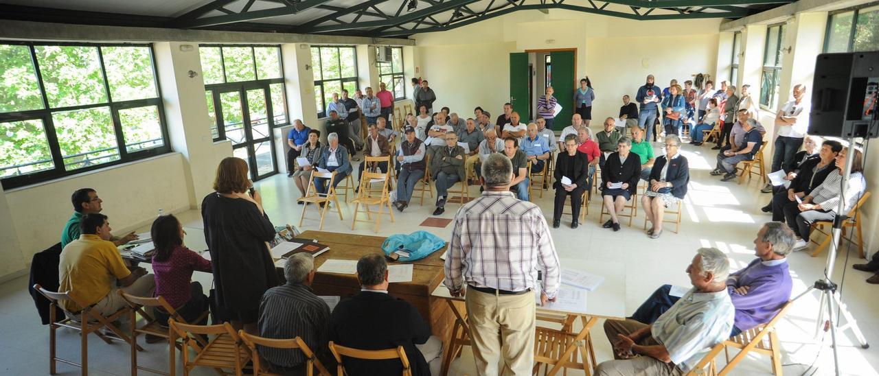 Asamblea de la comunidad de montes de Cea.