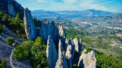 El impresionante paisaje de Alicante que nadie conoce: un rincón mágico que parece sacado de otro planeta