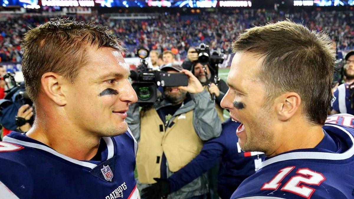 Rob Gronkowski y Tom Brady volverán a jugar juntos