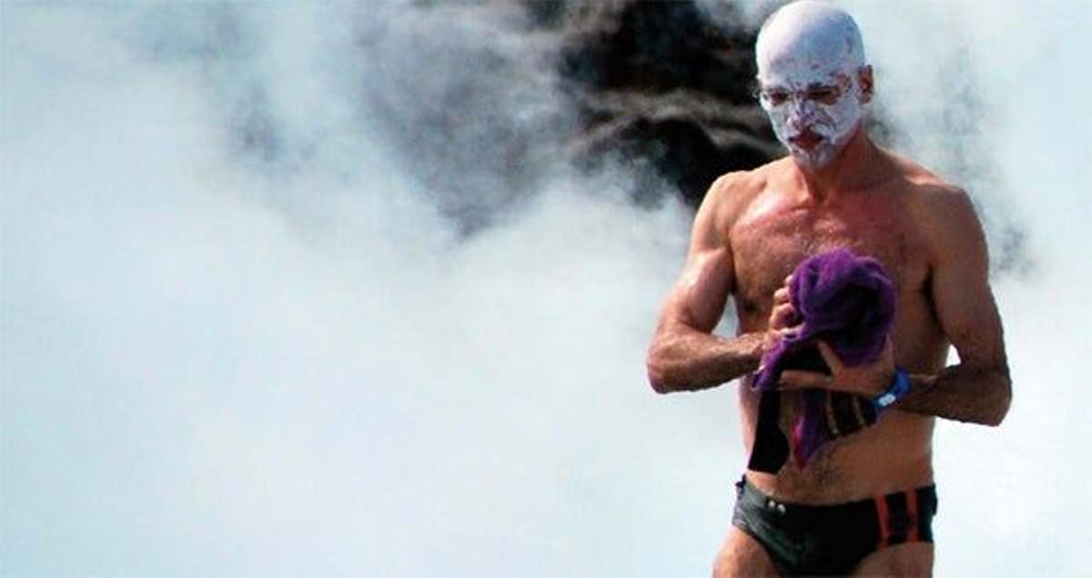 El agua del Blue Lagoon procede de una central térmica. En sus orillas también hay cubos de barro