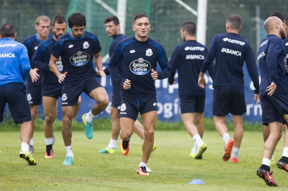 Lucas Pérez, último entrenamiento con el Deportivo