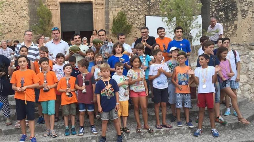 56 participantes en el primer torneo de ajedrez y 170 en el &#039;Sopar Aromàntic&#039; de Montuïri