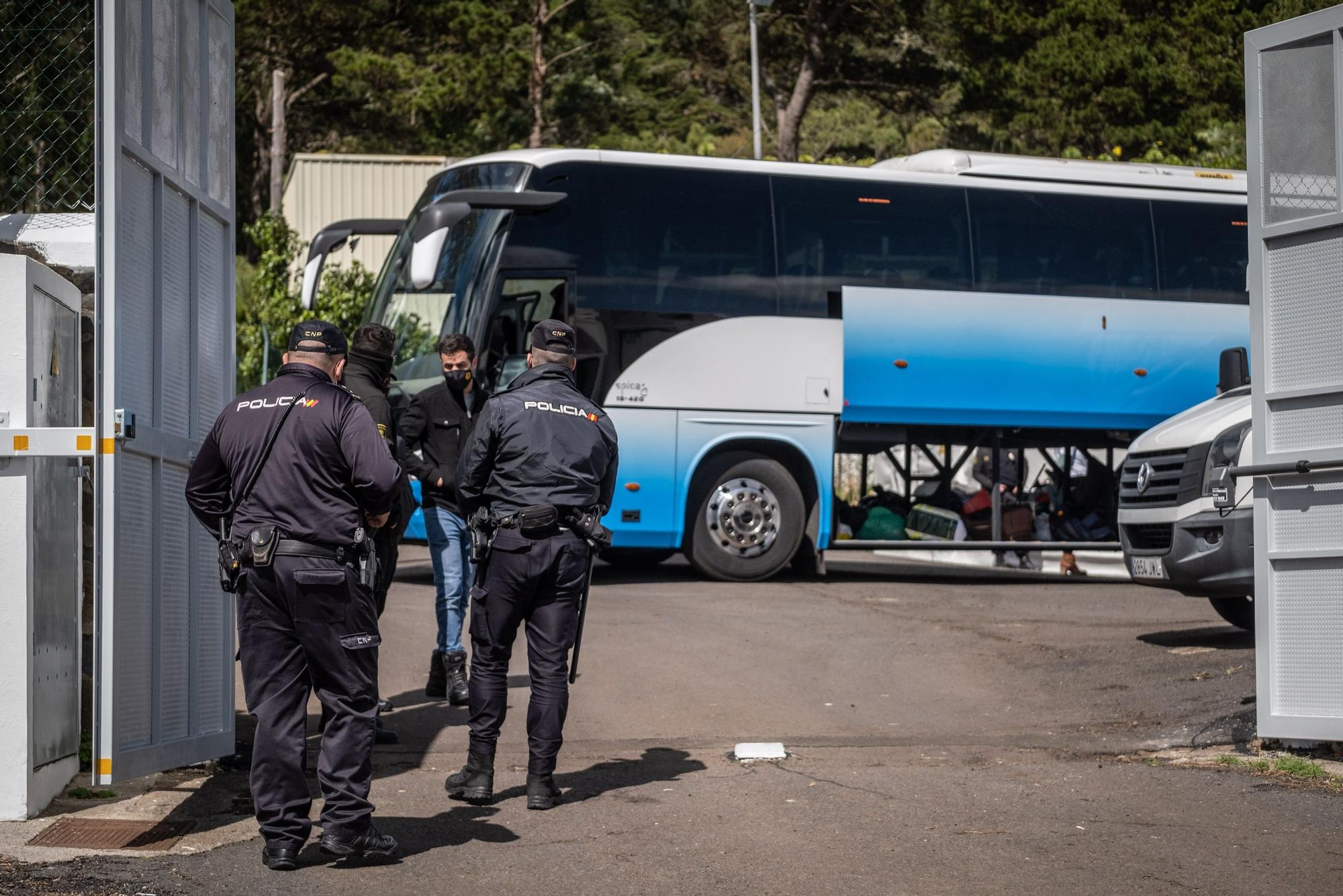 Llegada de migrantes a Las Canteras