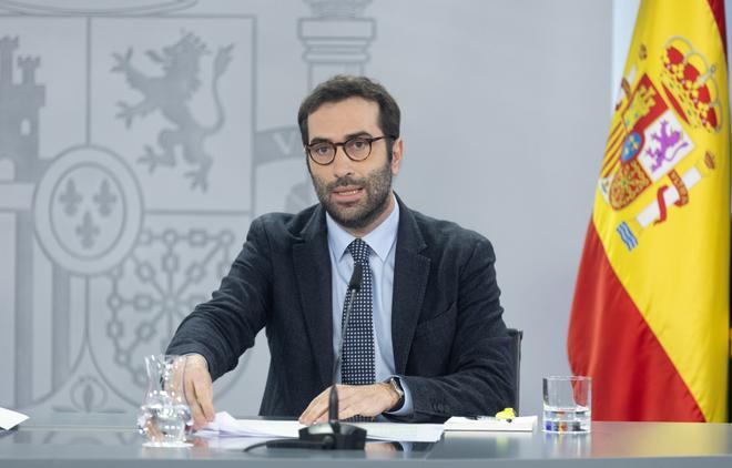 Archivo - El ministro de Economía, Comercio y Empresa, Carlos Cuerpo.