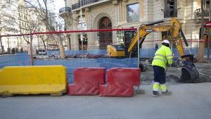 Las obras del eje verde de Consell de cent cambian de fase