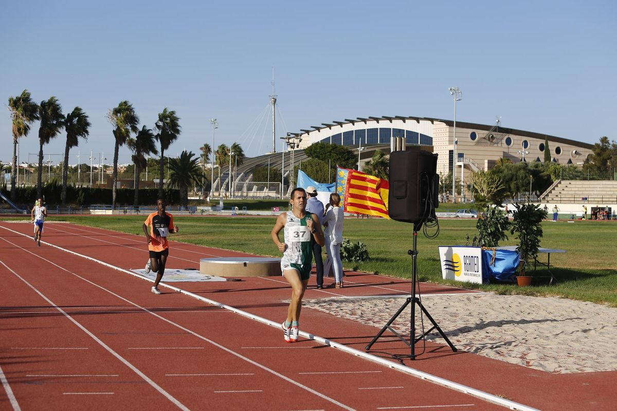Imagen de archivo de una competeción deportiva en la pista de atletismo en la que se produjeron los hechos