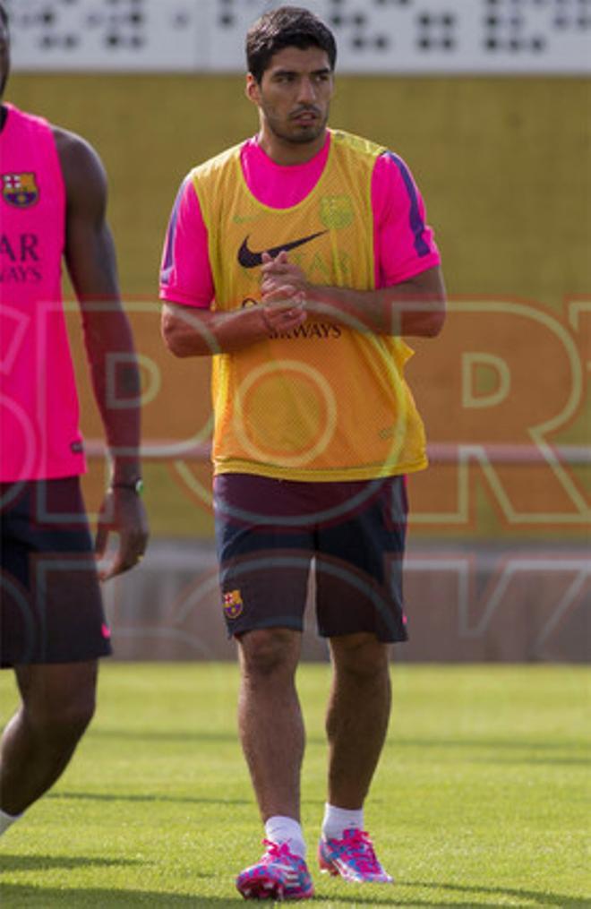 El primer entrenamiento de Luis Suárez en el Barça