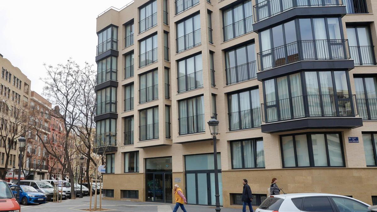 Edificio en Juan Llorens, en Valencia, dedicado al alquiler