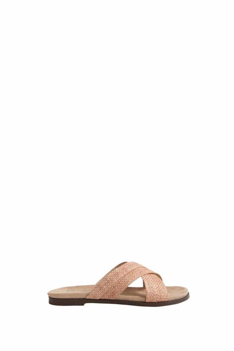 Sandalias cruzadas (Precio: 25,99 euros)