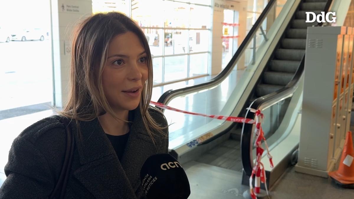 VÍDEO |Els usuaris de Rodalies a Girona busquen alternatives arran de la suspensió del servei en un altre dia de "descontrol"