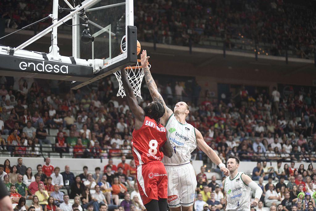 Todas las imágenes de la semifinal de la Supecopa entre el UCAM Murcia y el Unicaja