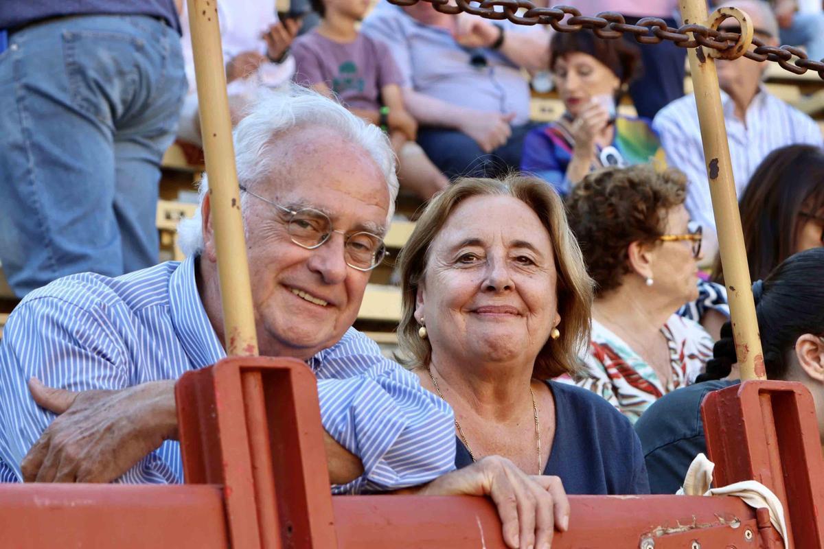 Ponce se despide por la puerta grande en la Feria de Hogueras de ...
