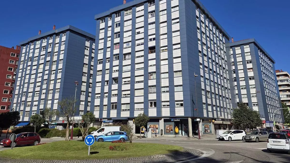 Preocupación en una comunidad de vecinos de Vigo por los problemas de ventilación tras una obra: «Hay un riesgo real»