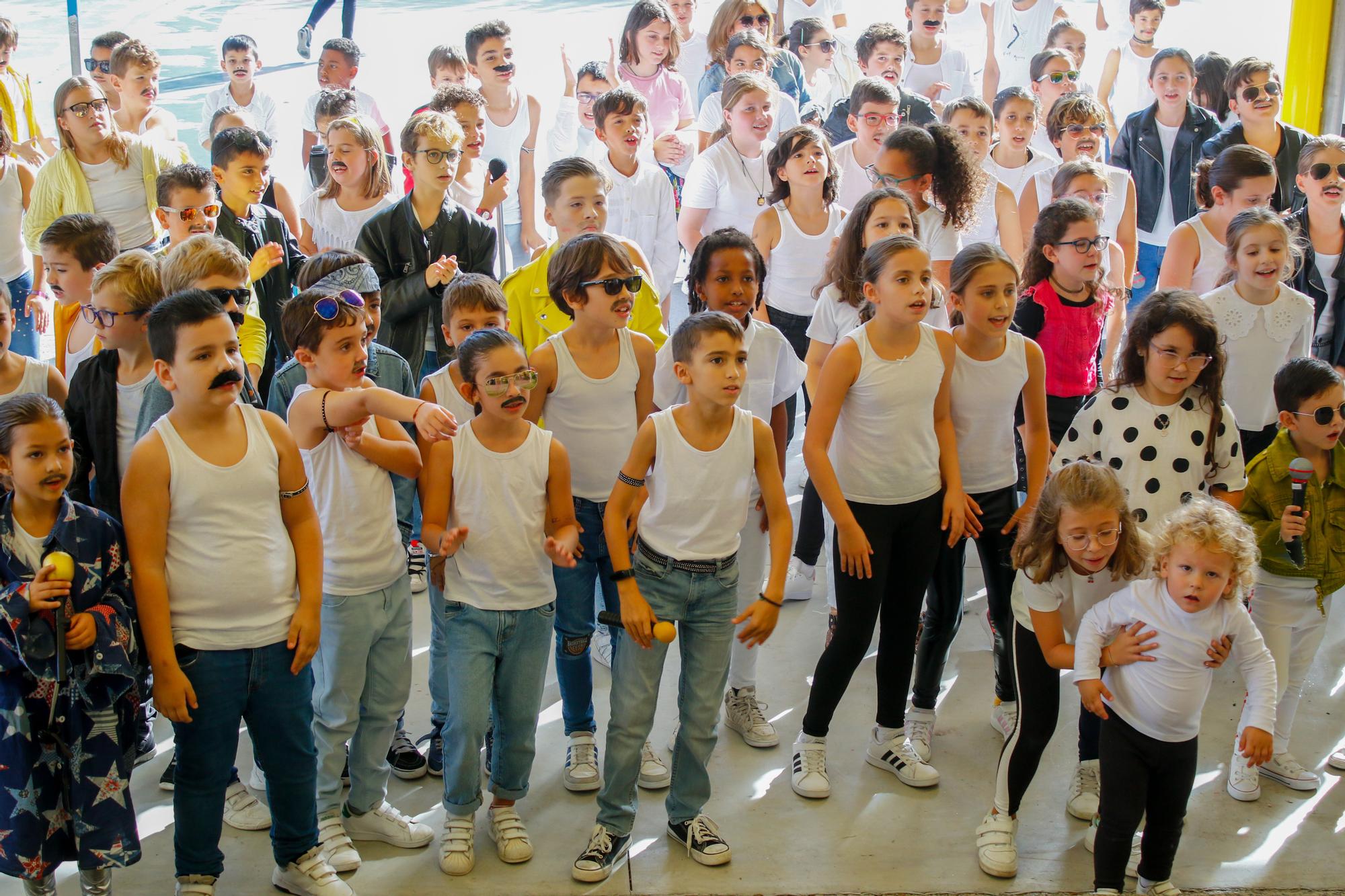 El espíritu de Freddy Mercury se encarna en el CEIP Anexo A Lomba