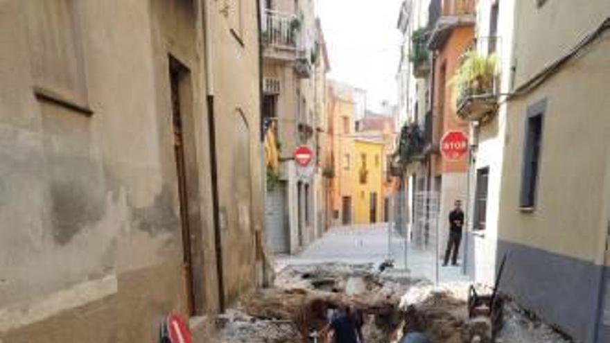 Banyoles Segona fase de les obres al carrer Valls
