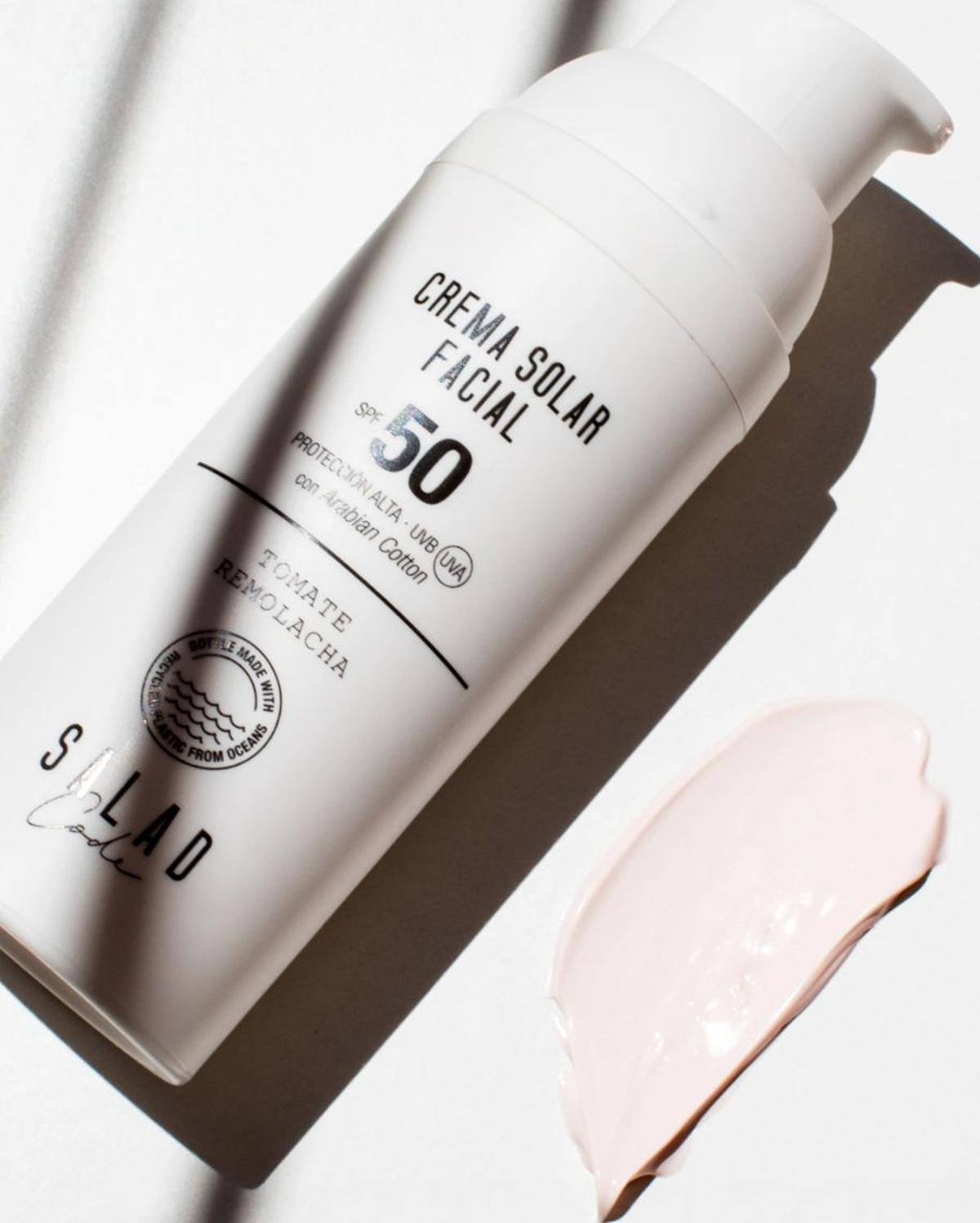 Crema solar facial SPF50 de Salad Code