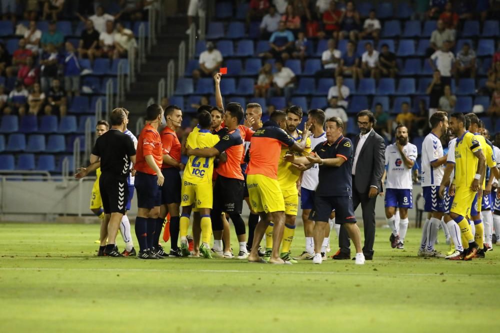 Delia Padrón Partido Copa Mahou entre el Tenerife y Las Palmas.