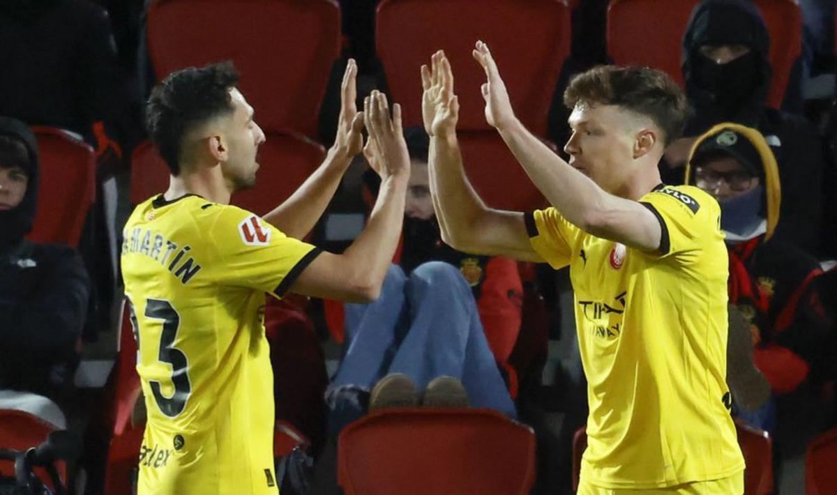 El Girona estrena l’any amb victòria i sortint del descens