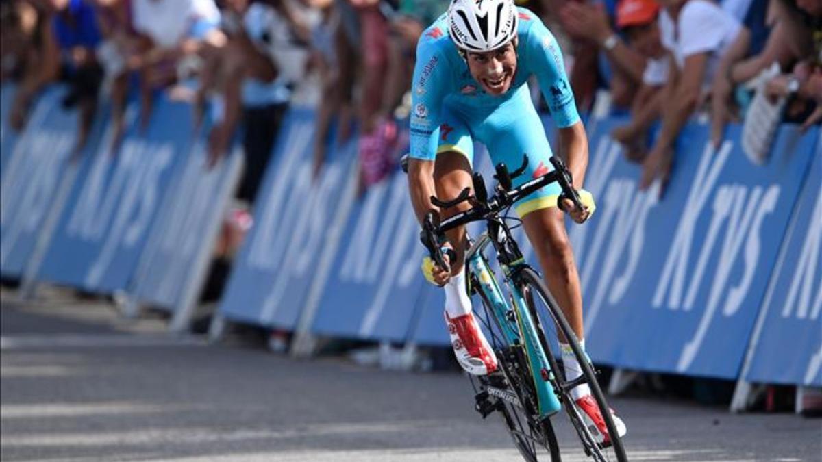Fabio Aru va a luchar por el Giro y la Vuelta en 2017