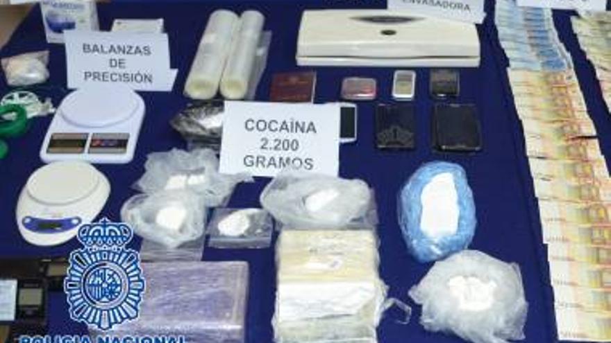 Cuatro detenidos y dos kilos de cocaína intervenidos en Zaragoza