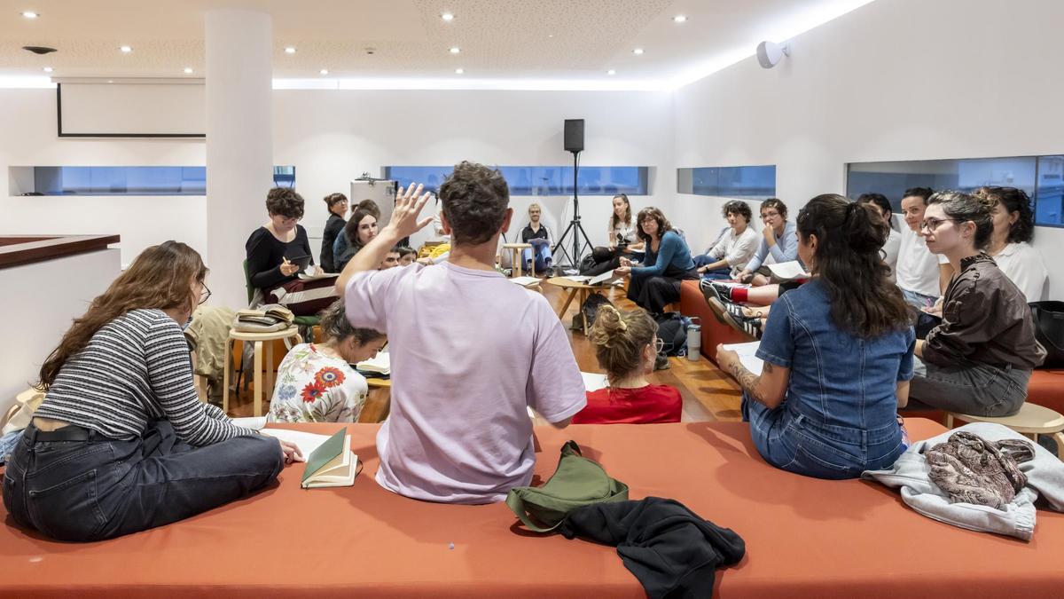 Grupo de trabajo del proyecto, en su primera reunión el miércoles 29 de octubre.