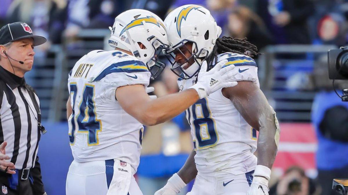 Los Chargers derrotaron como visitantes a los Ravens